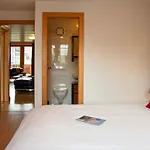 Daphne A 32 By Interhome